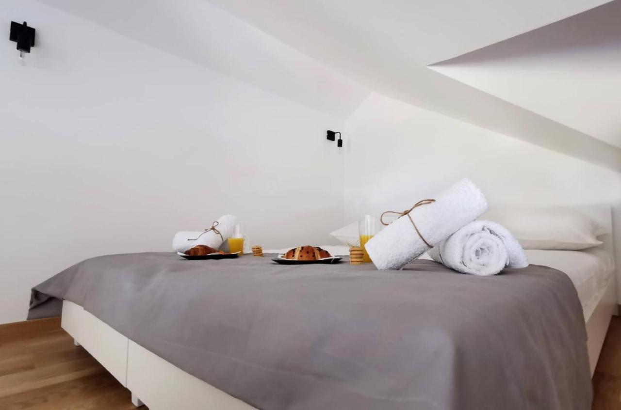 אומיס Olmissum Rooftop Sea View מראה חיצוני תמונה